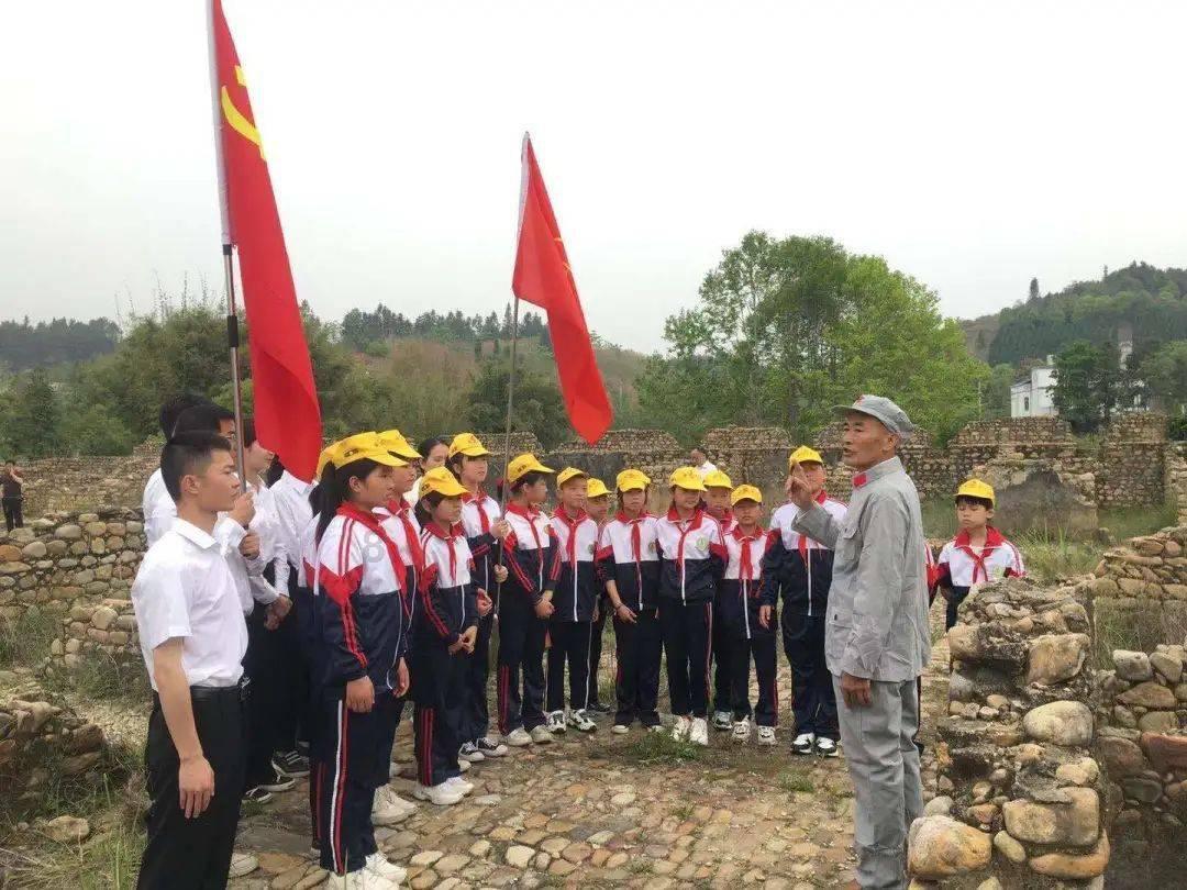渔民“起鱼”忙 山水之城江苏盱眙冬捕迎丰收